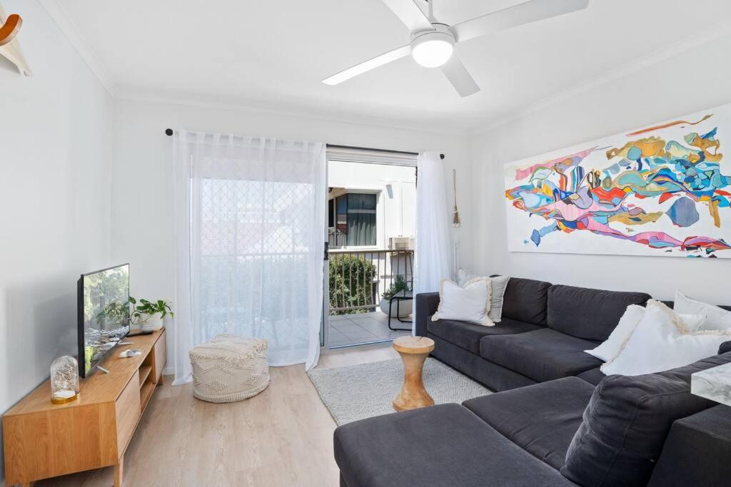 Alfred Street - Hosted By Burleigh Letting *